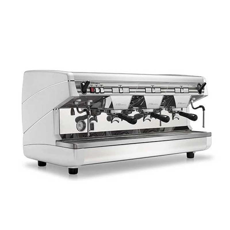 Nuova Simonelli Appia Yarı Otomatik Espresso Kahve Makinesi, 3 Gruplu